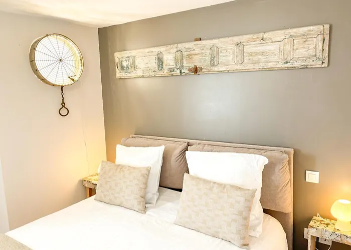 Апартаменты De Caractere